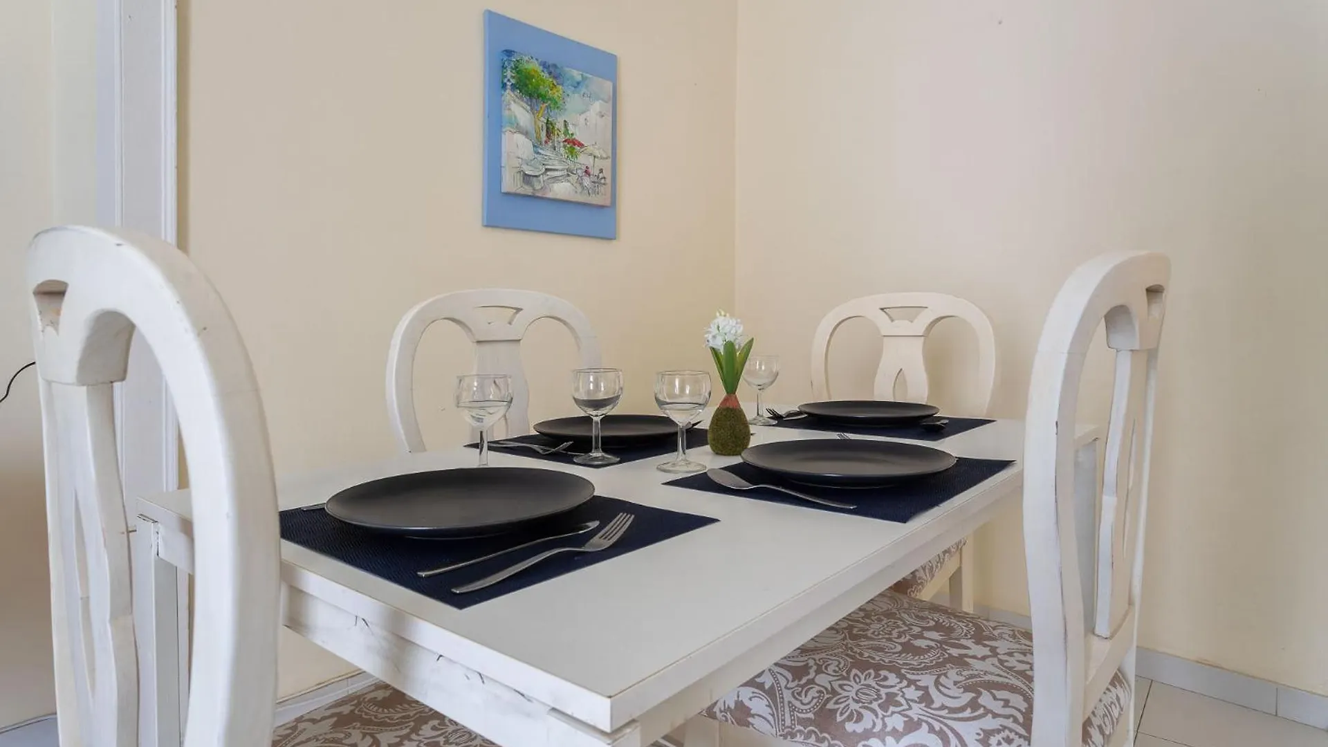 Blife Alicya Private Rooms Distrito de Distrito de Faro 0*,  Portugal